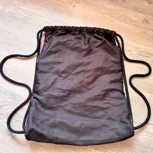 NWOT New Adidas Hot Pink Black Drawstring Backpack Bag - Picture 3 of 11
